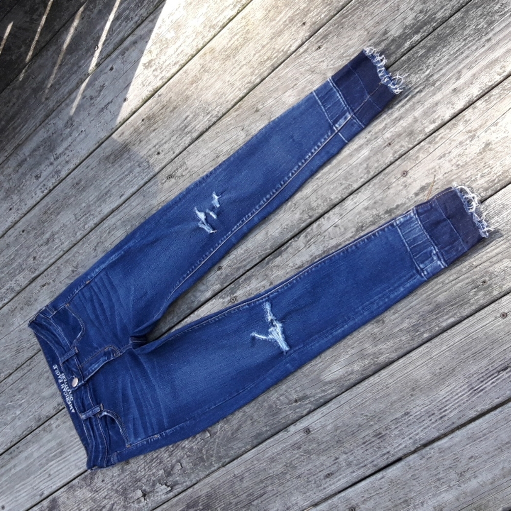 American Eagle Jeggings size 4 regular raw hem
